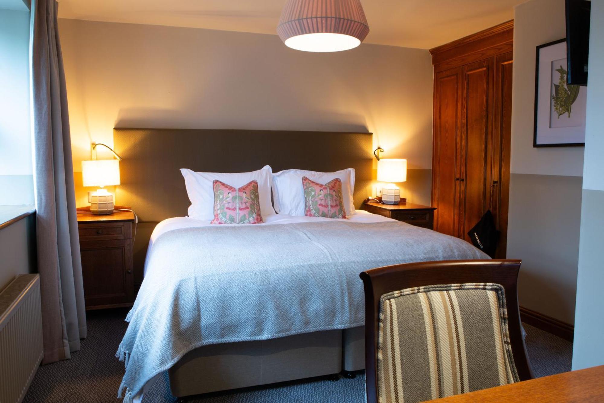 Bed and Breakfast Ye Olde Cheshire Cheese Longnor  Екстер'єр фото